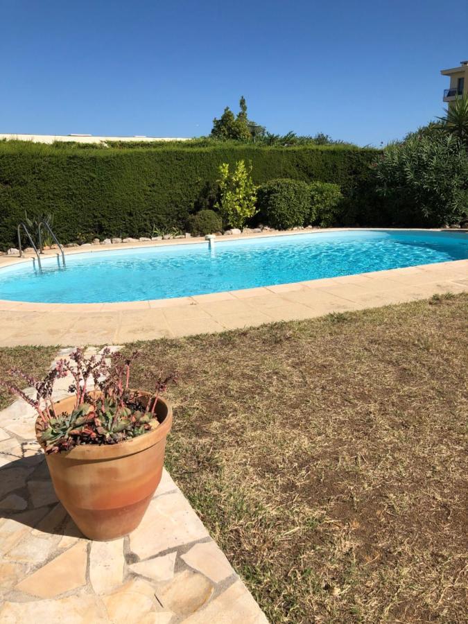 كانيو سور مير Villa C3 Arthur Rimbaub Chambre D'Hote Piscine Proche Mer Plage 600M المظهر الخارجي الصورة